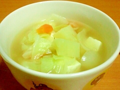 野菜たっっぷり★昆布ダシで豆腐コンソメスープ